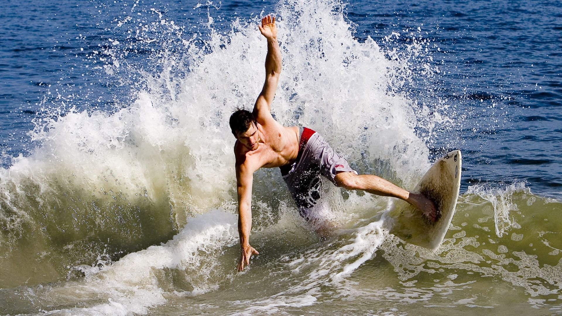 史上最“爆炸”的单场盖帽纪录由谁打破?